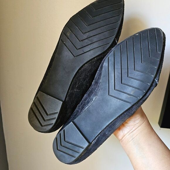 EUC ME TOO GENUINE LEATHER ANDI 7 PEWTER POINTY FLAT LOAFERS SIZE 8M WOMENS - Picture 13 of 16